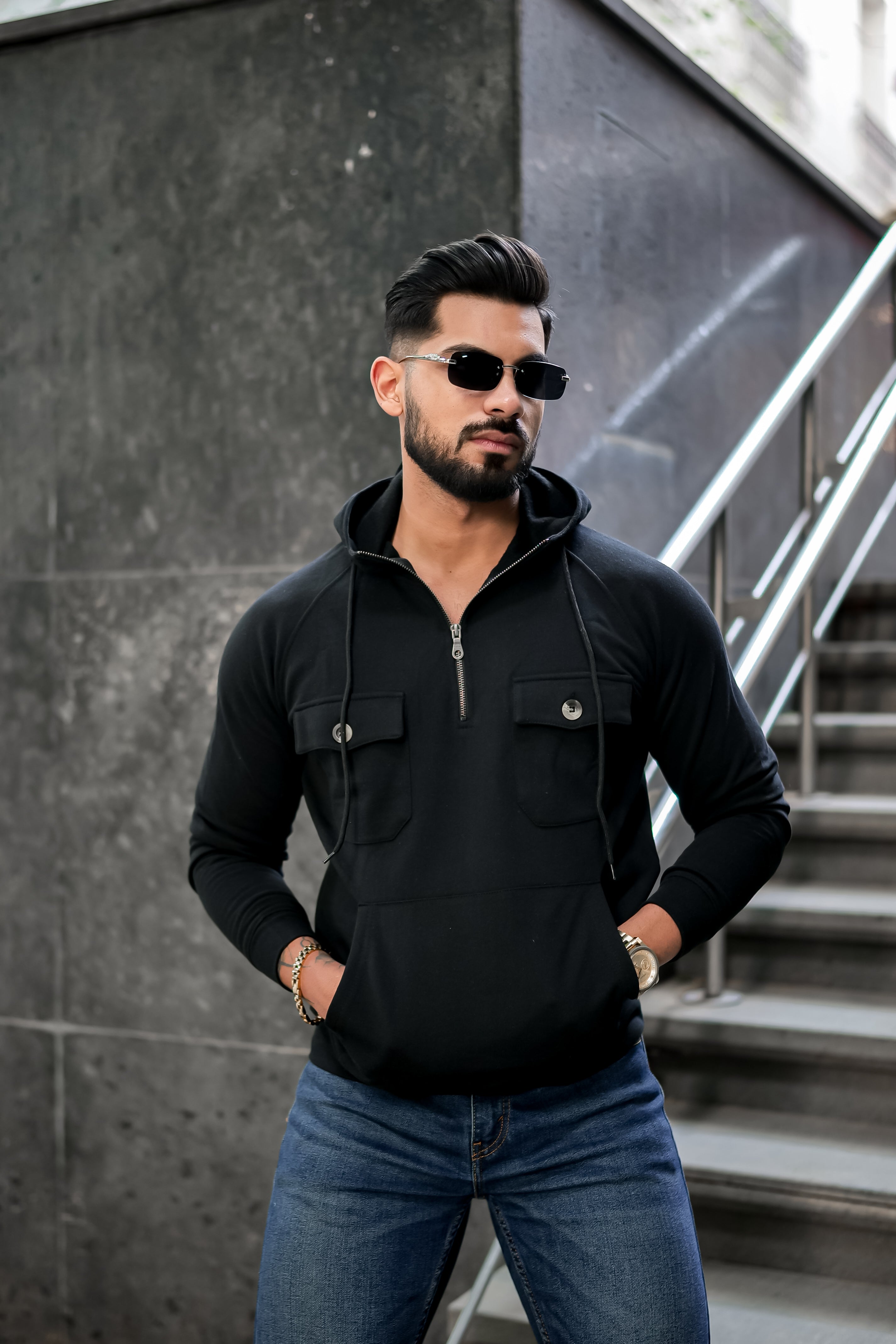 Black Double pocket Hooded Zipper Sweatshirt