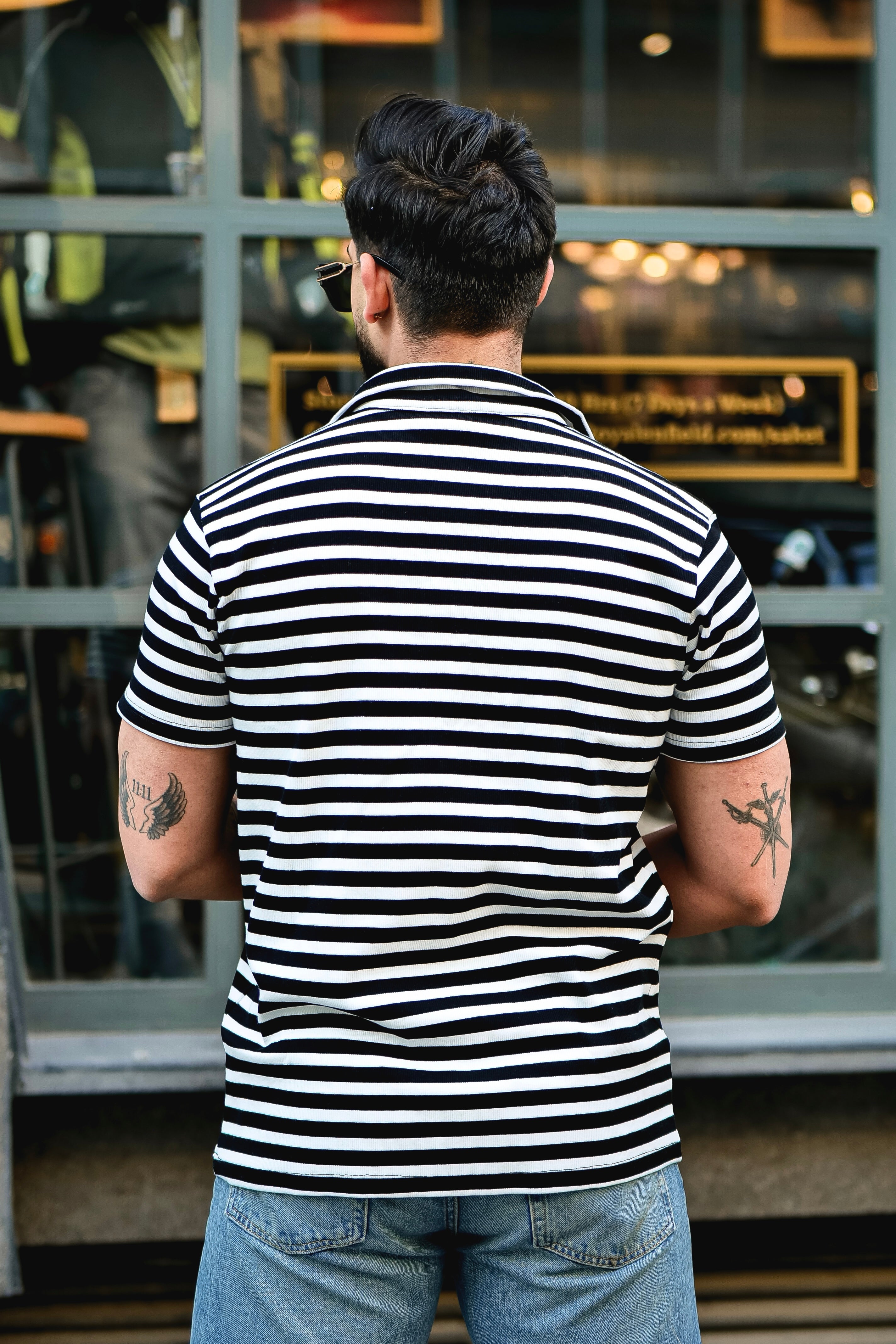 White and Black Striped Rib Zipper T-Shirt