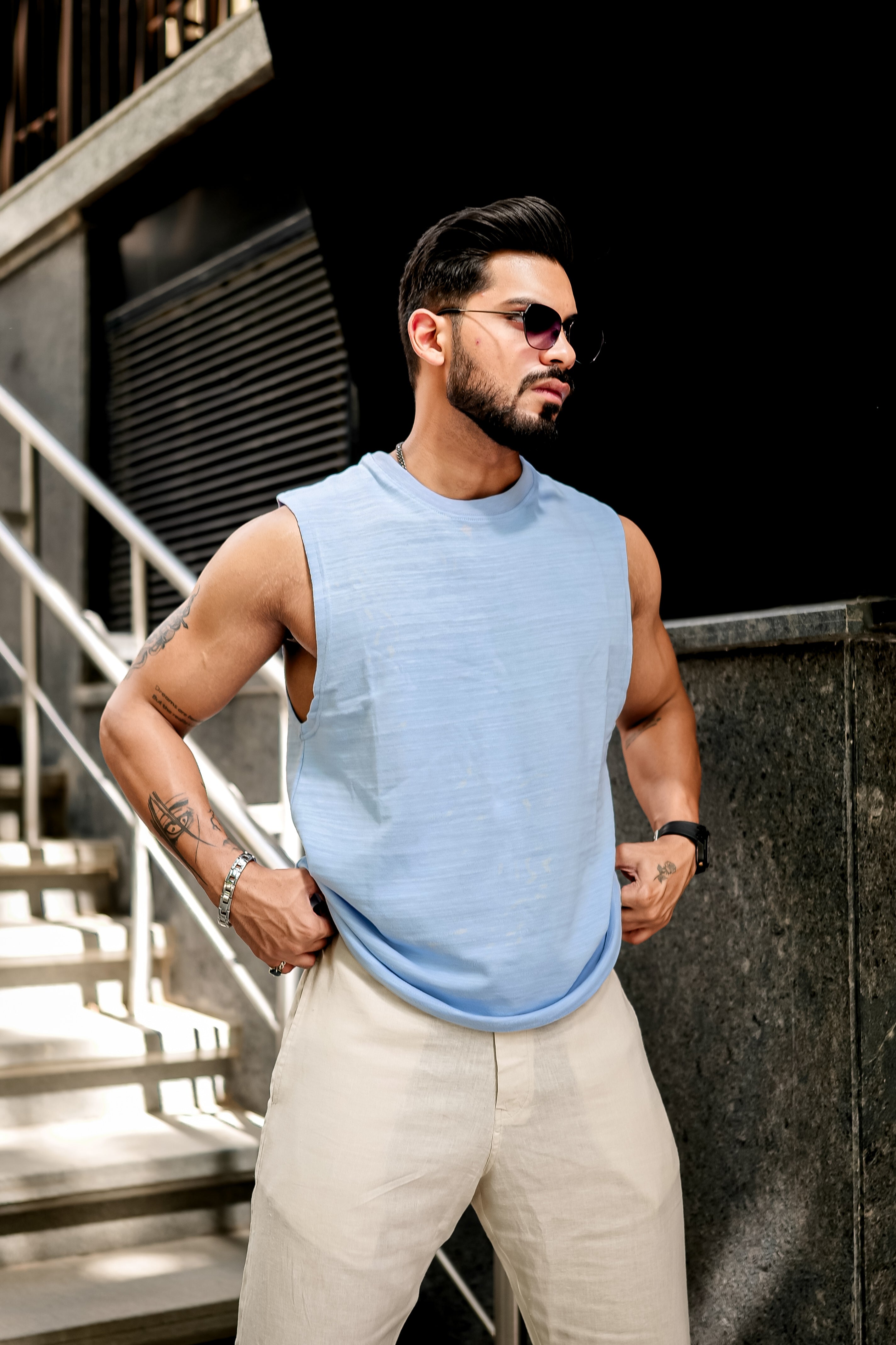 BLUE SLUB SLEEVELESS T-SHIRT